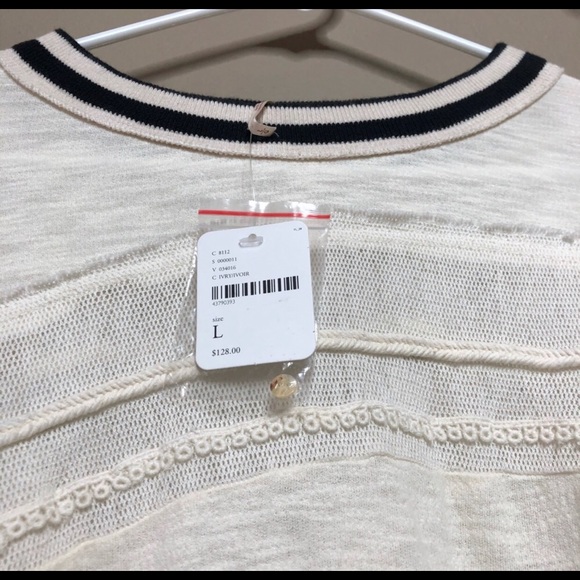 NWT FREE PEOPLE SWEATER - Picture 5 of 6